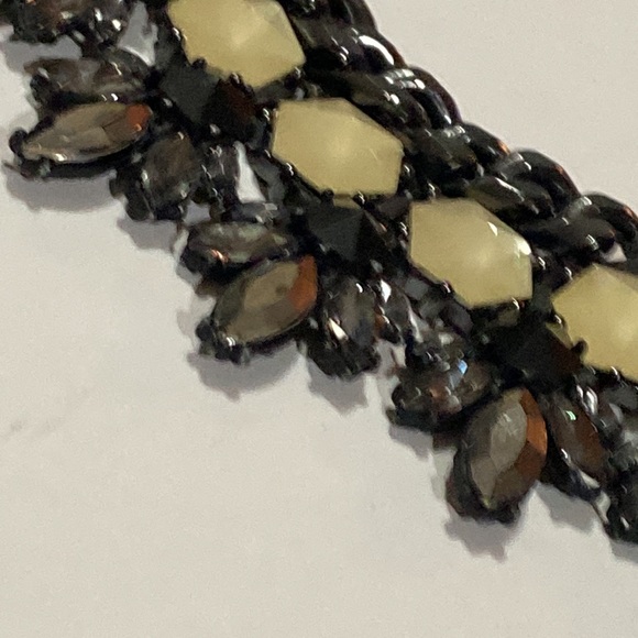 Zara necklace statement piece from Zara - Picture 10 of 13